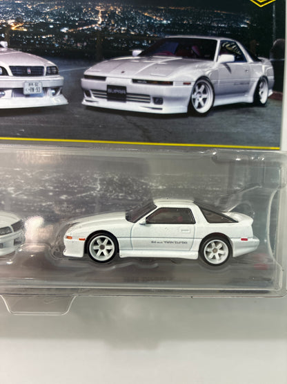 Hot Wheels 1/64 Car Culture Premium 2 Pack Toyota Chaser JZX 100 & 1989 Toyota Supra White - JHW57