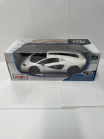 1/18 Maisto Lamborghini Countach LPI 800-4 White