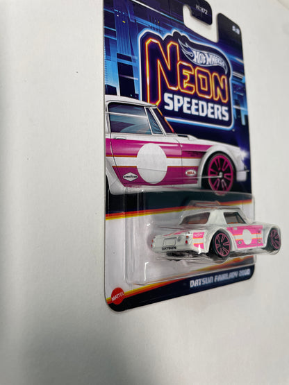 Hot Wheels 1/64 Neon Speeders Datsun Fairlady 2000 White & Pink