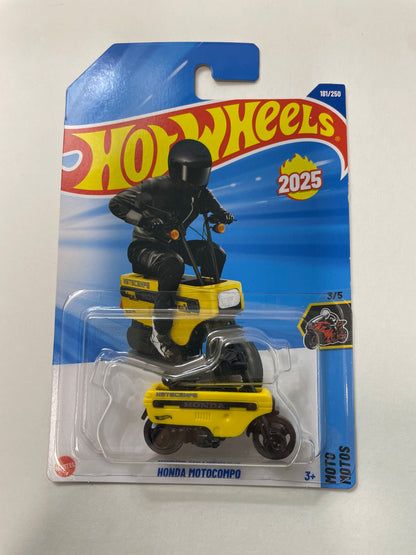 Hot Wheels 1/64 Honda Motocompo Yellow