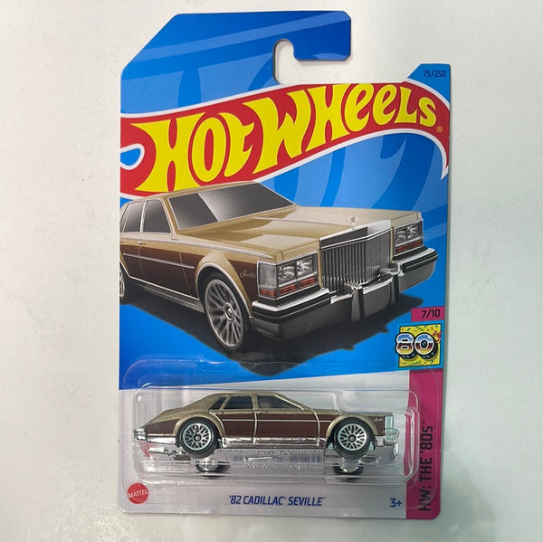 Hot Wheels 1/64 ‘82 Cadillac Seville Brown - Damaged Card