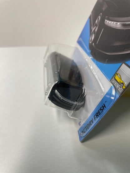 Hot Wheels 1/64 Lucid Air Black - Damaged Box