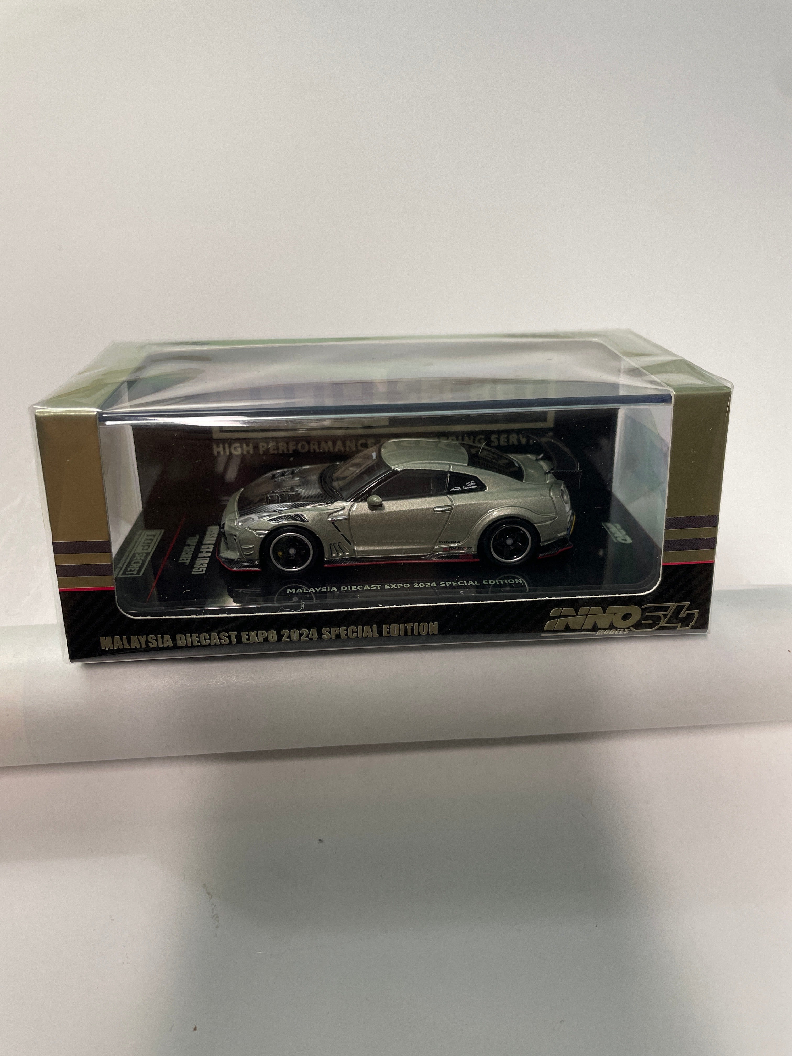 Inno64 1/64 Nissan GT-R (R35) Top Secret Malaysia Diecast Expo