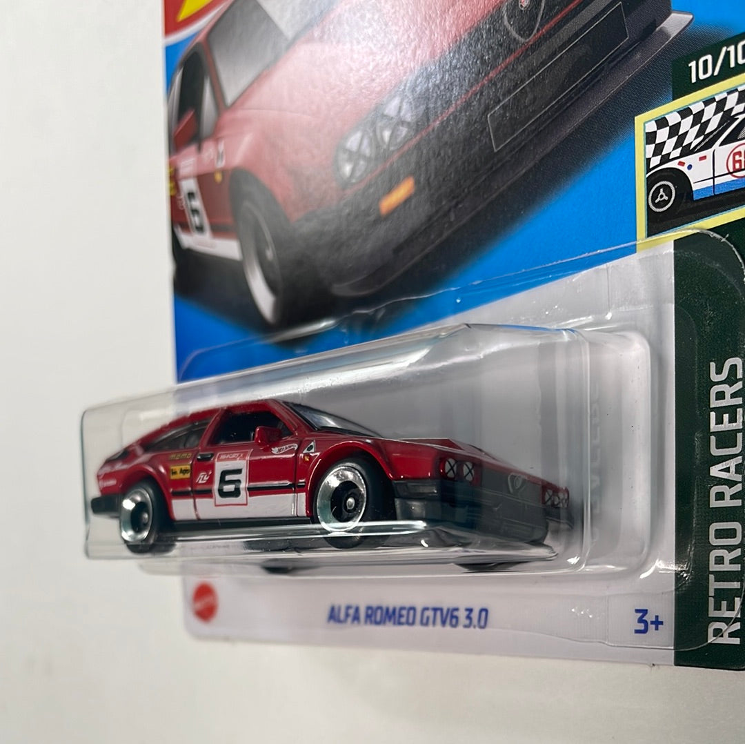 *Japan Card* Hot Wheels 1/64 Alfa Romeo GTV6 3.0 Red