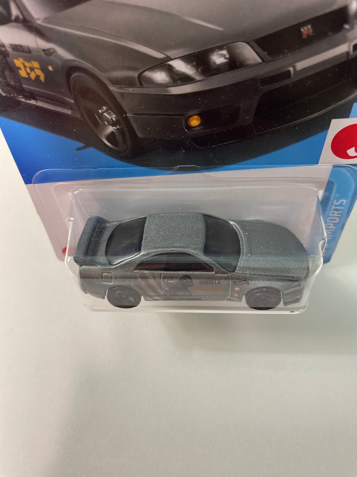 Hot Wheels 1/64 Nissan Skyline GT-R (BCNR33) Grey