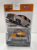 M2 Machines 1/64 Mijo Exclusives 1973 Chevrolet K5 Blazer Orange & Grey