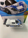 Hot Wheels 1/64 Mad Mike Drift Attack Blue & White