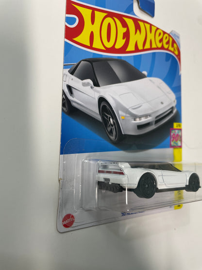 *Japan Card* Hot Wheels 1/64 '90 Acura NSX White - Damaged Card