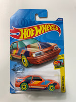 Hot Wheels 1/64 ‘92 Ford Mustang Orange