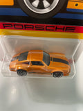 Hot Wheels 1/64 Porsche Series 1971 Porsche 911 Orange