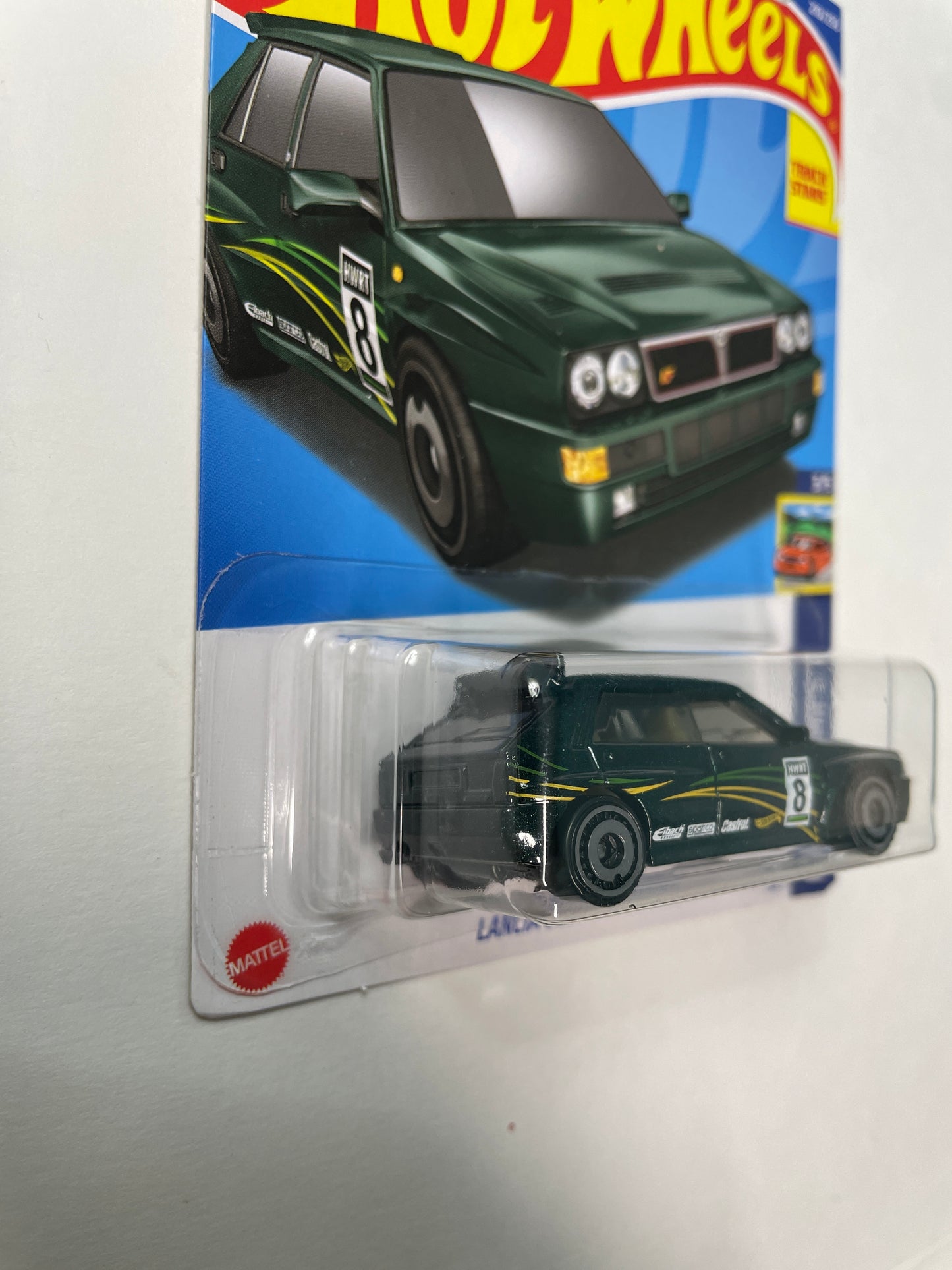 Hot Wheels 1/64 Lancia Delta Integrale Green - Damaged Box