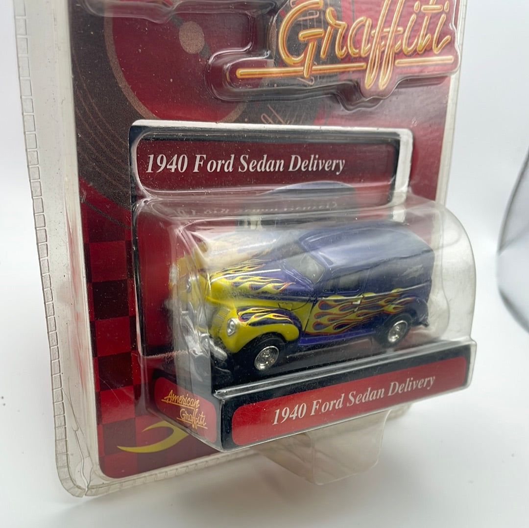 Motor Max 1/64 American Graffiti 1940 Ford Sedan Delivery Blue & Yellow - Damaged Card