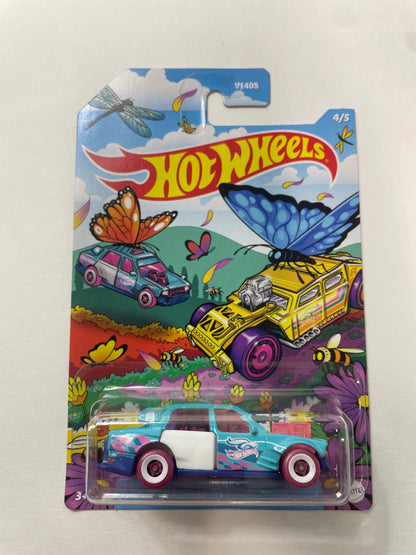 Hot Wheels 1/64 Time Attaxi Blue