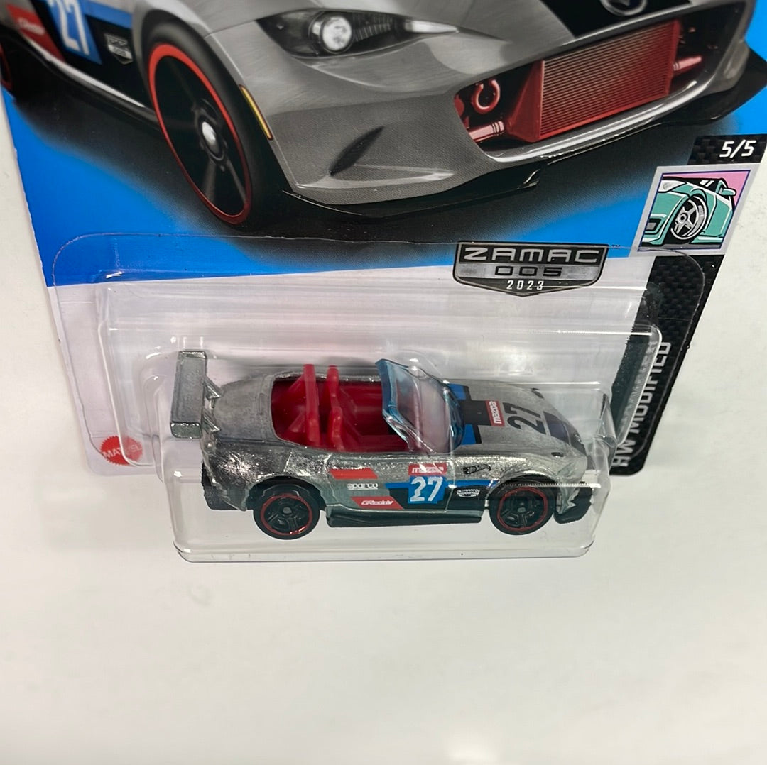 Hot Wheels 1/64 Zamac ‘15 Mazda MX-5 Miata