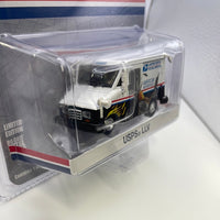 Greenlight 1/64 Hobby Exclusive United States Postal Service USPS LLV White