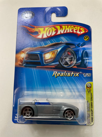 Hot Wheels 1/64 Realistix Ford Shelby Cobra Concept Grey - Damaged Box