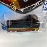 Hot Wheels 1/64 Super Treasure Hunt Volkswagen T2 Pickup Brown