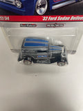 Hot Wheels 1/64 ‘32 Ford Sedan Delivery Slick Rides Silver & Blue - Damaged Card