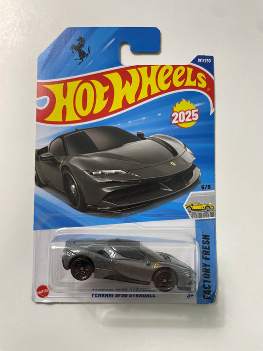 *Japan Card* Hot Wheels 1/64 Ferrari SF90 Stradale Black - Damaged Box