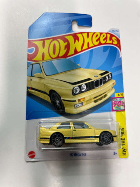 Hot Wheels 1/64 '92 BMW M3 Yellow