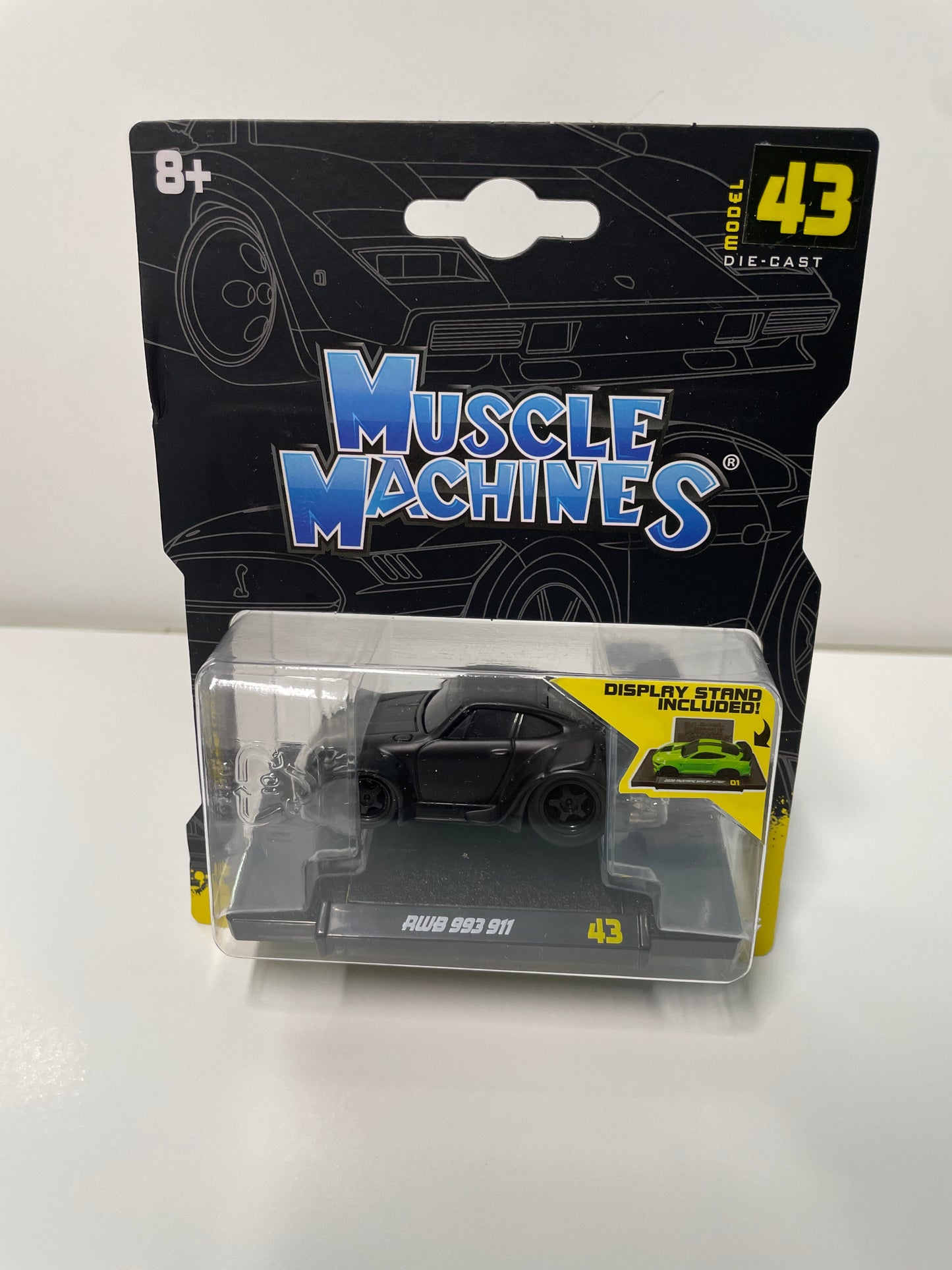 Maisto Muscle Machines 1/64 Porsche RWB 993 911 Black - Damaged Card