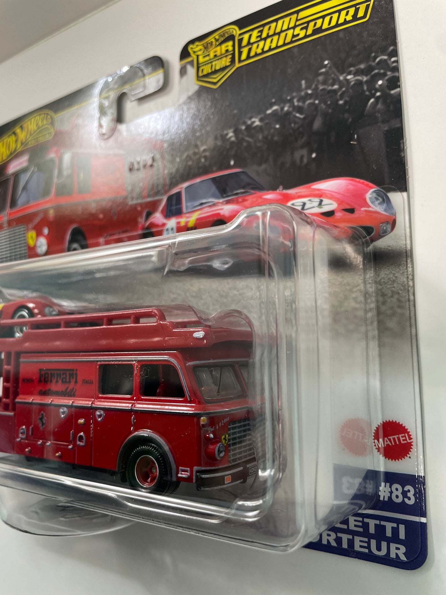 Hot Wheels 1/64 Car Culture Team Transport Ferrari 250 GTO & Fiat 642 RN2 Bartoletti Transporter Red - JBM37 - Damaged Box