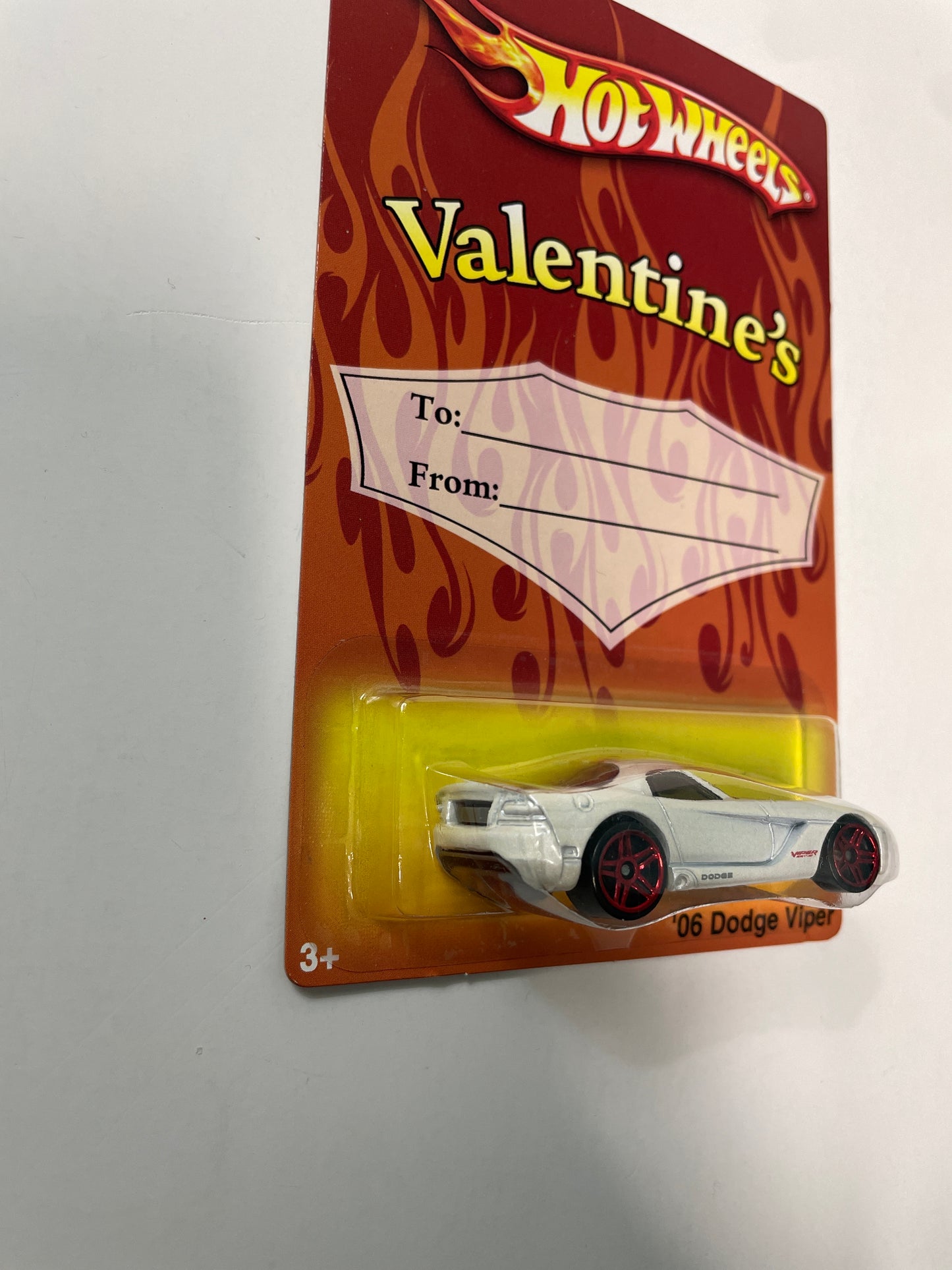 Hot Wheels 1/64 ‘06 Dodge Viper White