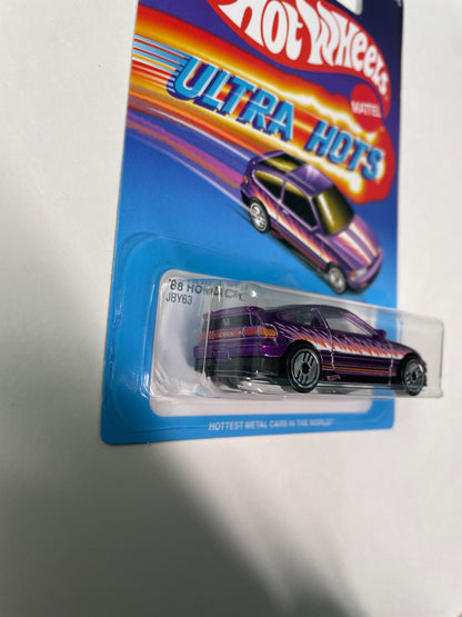 Hot Wheels 1/64 Ultra Hots ‘88 Honda CR-X Purple - Damaged Card