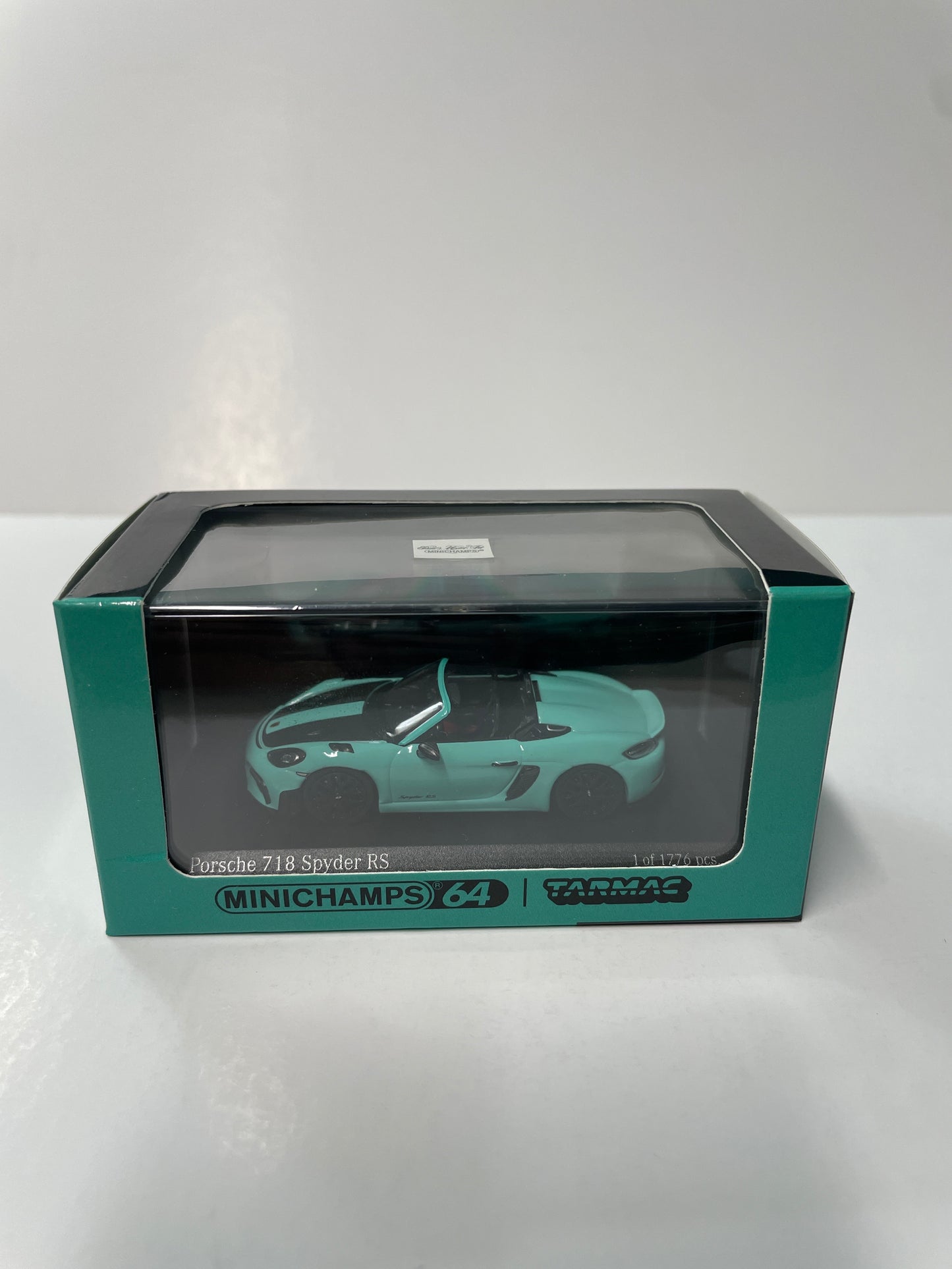 Minichamps x Tarmac Works 1/64 Porsche 718 Spyder RS Mint Green - COLLAB64