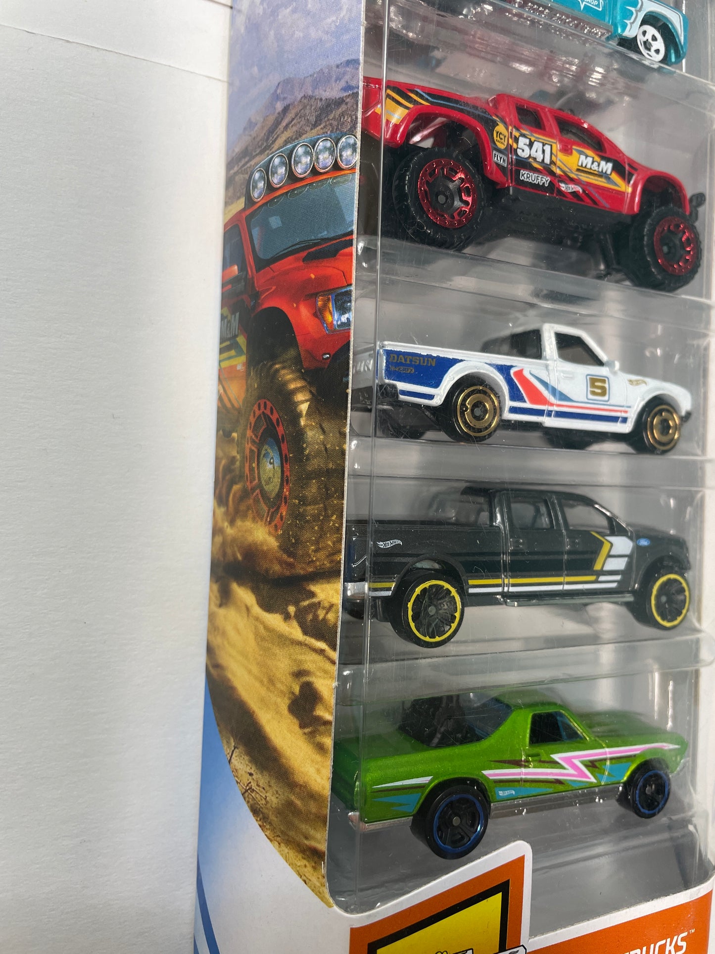 Hot Wheels 1/64 5 Pack Hot Trucks - Damaged Box