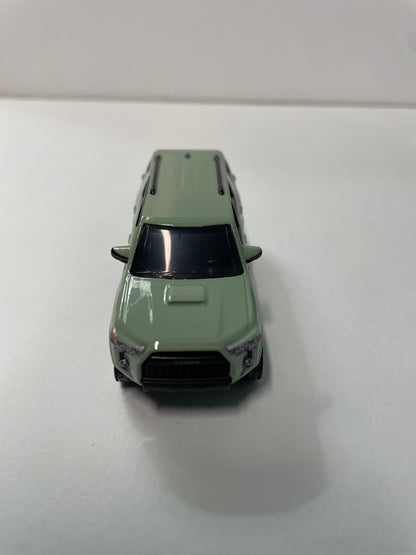 *Loose* Hot Wheels 1/64 Premium Car Culture Team Transport ‘18 Toyota 4Runner w/ Open Trailer