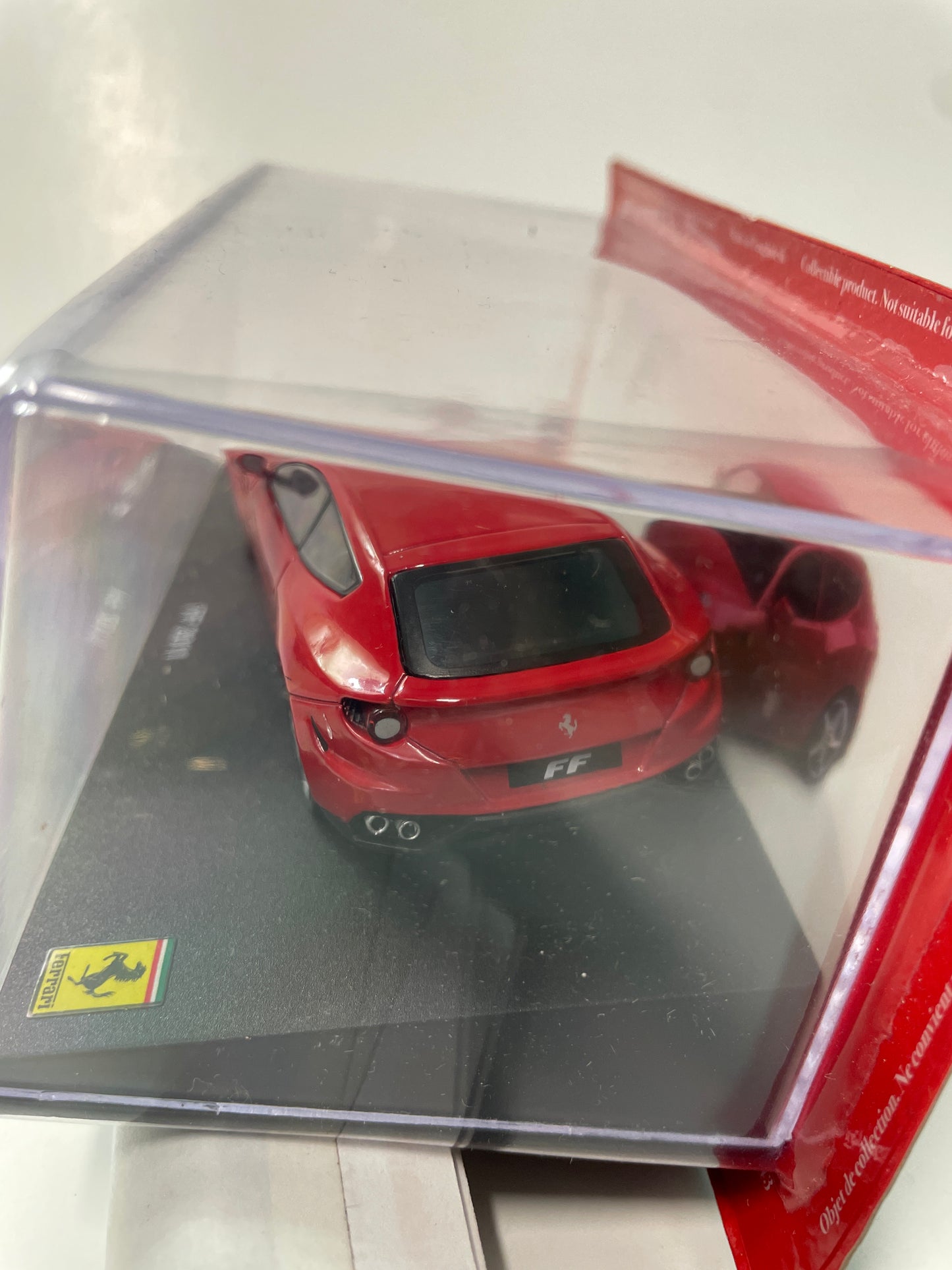 Altaya 1/43 Ferrari FF 2011 Red