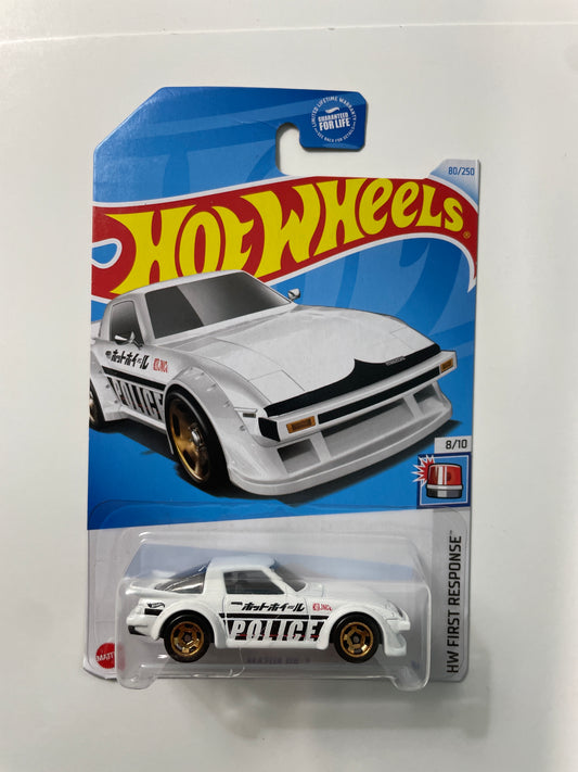 Hot Wheels 1/64 Mazda RX-7 Police White - Damaged Card