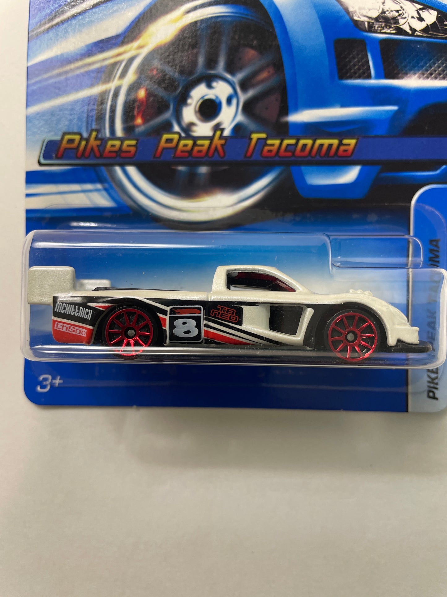 Hot Wheels 1/64 Pikes Peak Tacoma White & Black