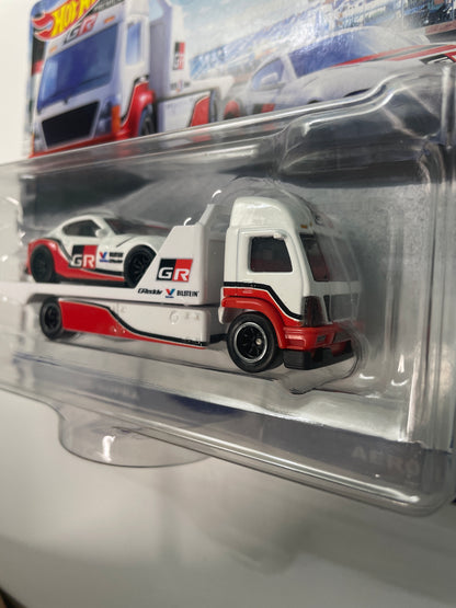 Hot Wheels 1/64 Car Culture Team Transport ‘21 Toyota GR Supra w/ Aero Lift