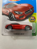 Hot Wheels 1/64 ‘15 Mercedes-Amg GT Red - Damaged Card