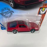 Hot Wheels 1/64 ‘84 Pontiac Firebird Red - Damaged Card