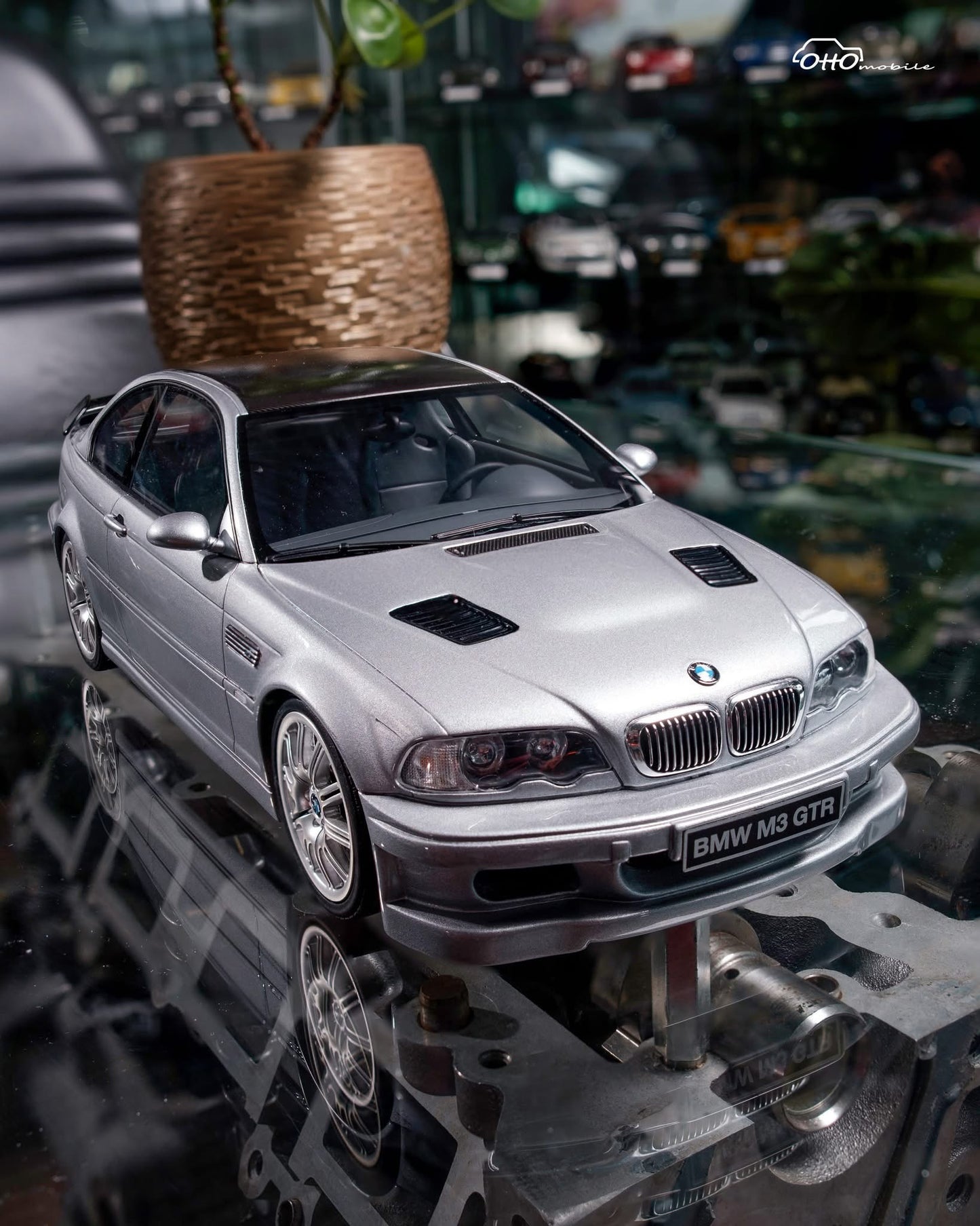 Otto Mobile 1/18 BMW M3 E46 GTR Street Silver