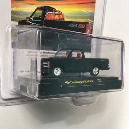 M2 Machines 1/64 1991 Chevrolet C1500 SS 454 Black