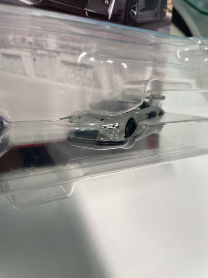 Hot Wheels 1/64 Premium Car Culture 2 Pack Audi S4 Quattro & Audi R8 LMS