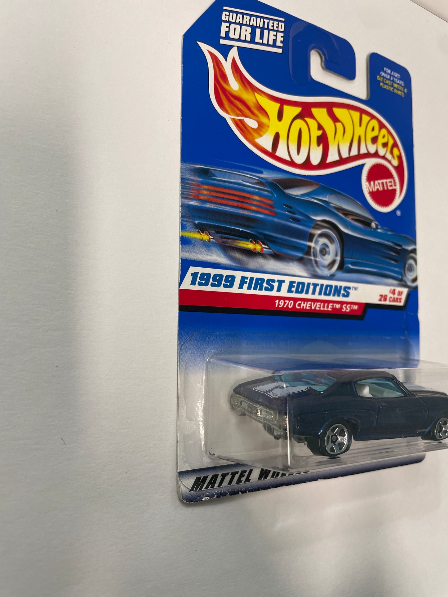 Hot Wheels 1/64 1970 Chevelle SS Blue - Damaged Box