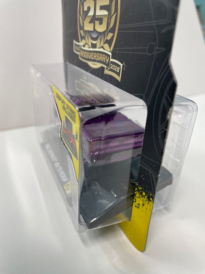 Maisto Muscle Machines 1/64 1993 Chevrolet 454 SS Pickup Purple Metallic - 15536-23069 - Damaged Box