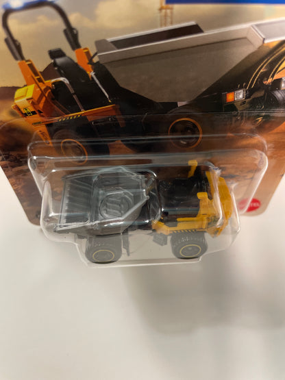 Matchbox 1/64 MBX Lil’ Dumper Yellow