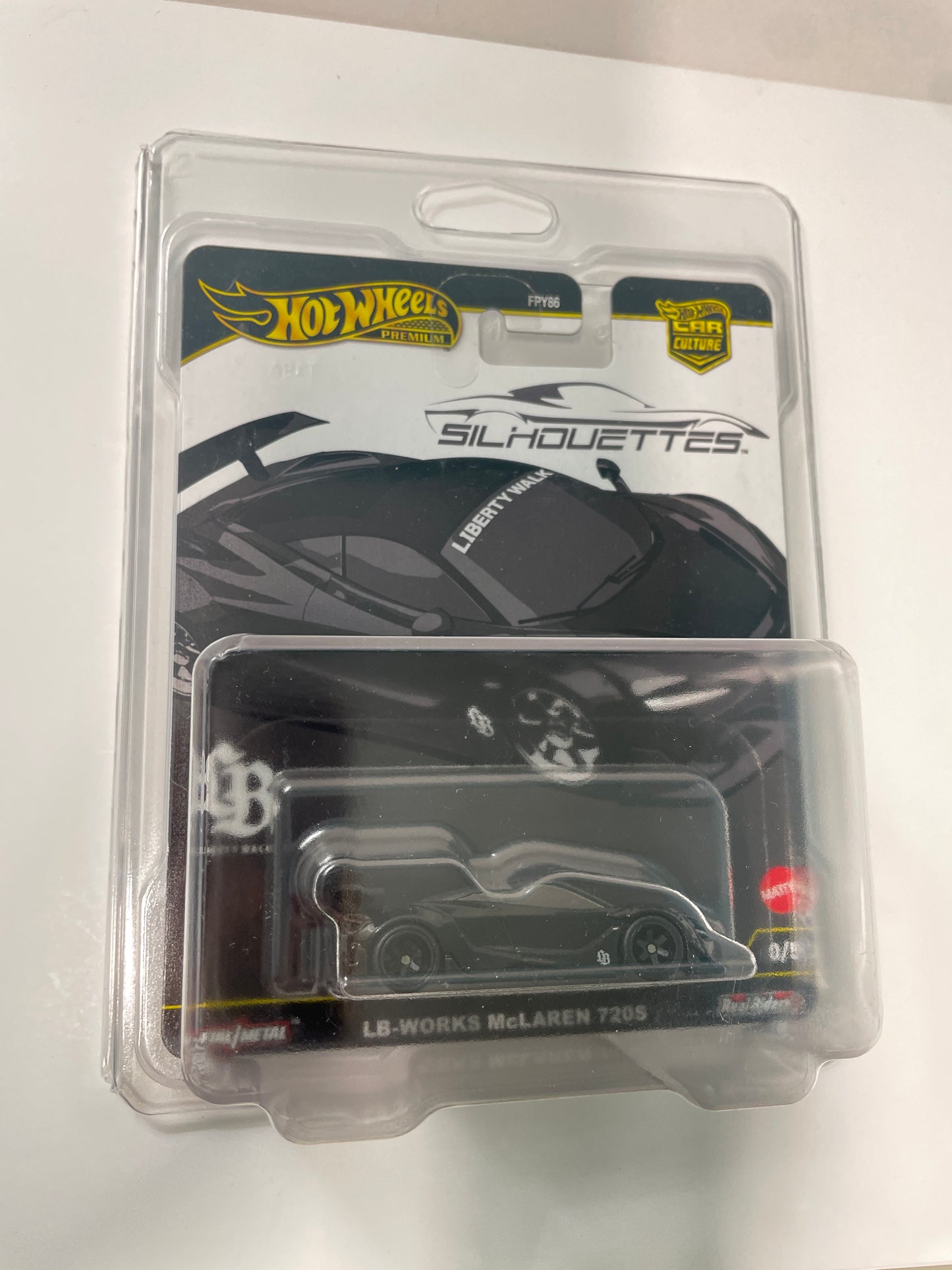 *Chase* Hot Wheels 1/64 Car Culture Silhouettes LB-Works McLaren 720S Black - JBK62