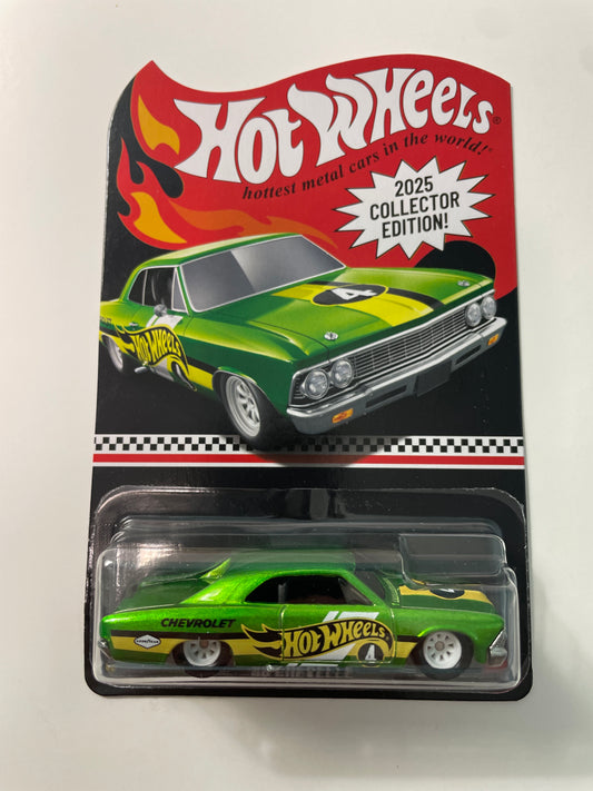 Hot Wheels 1/64 Mail In Collector Edition '66 Chevy Chevelle Green - JCB39-NK910 - Damaged Box