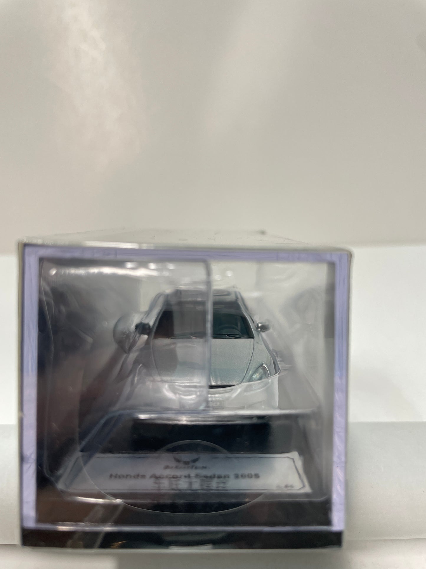 DCT 1/64 Honda Accord Sedan 2005 Silver