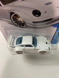 Hot Wheels 1/64 Porsche 993 GT2 White - Damaged Card