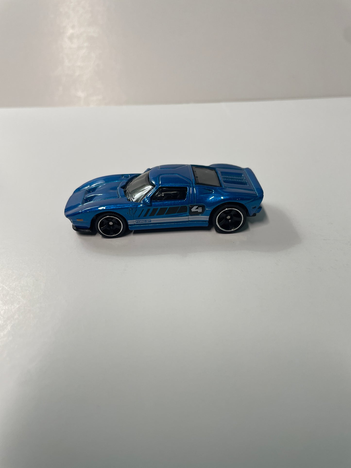 *Loose* Matchbox 1/64 2005 Ford GT Blue
