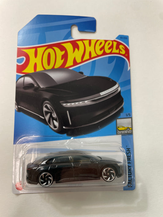 Hot Wheels 1/64 Lucid Air Black - Damaged Box