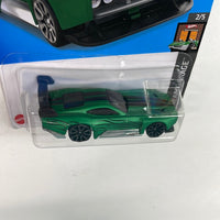 Hot Wheels 1/64 Count Muscula Green - Damaged Card